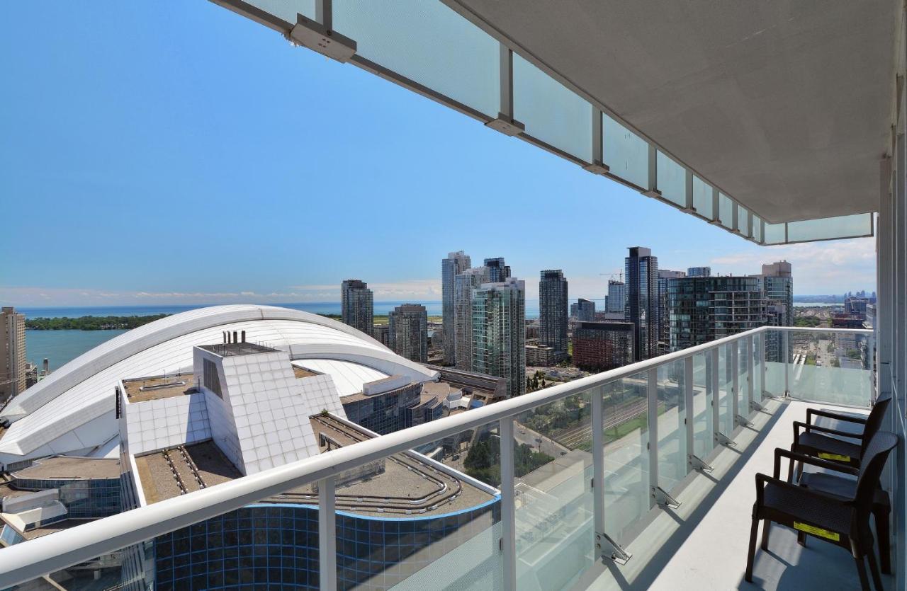 Delsuites - 300 Front Street - 30 Night Stays Торонто Экстерьер фото