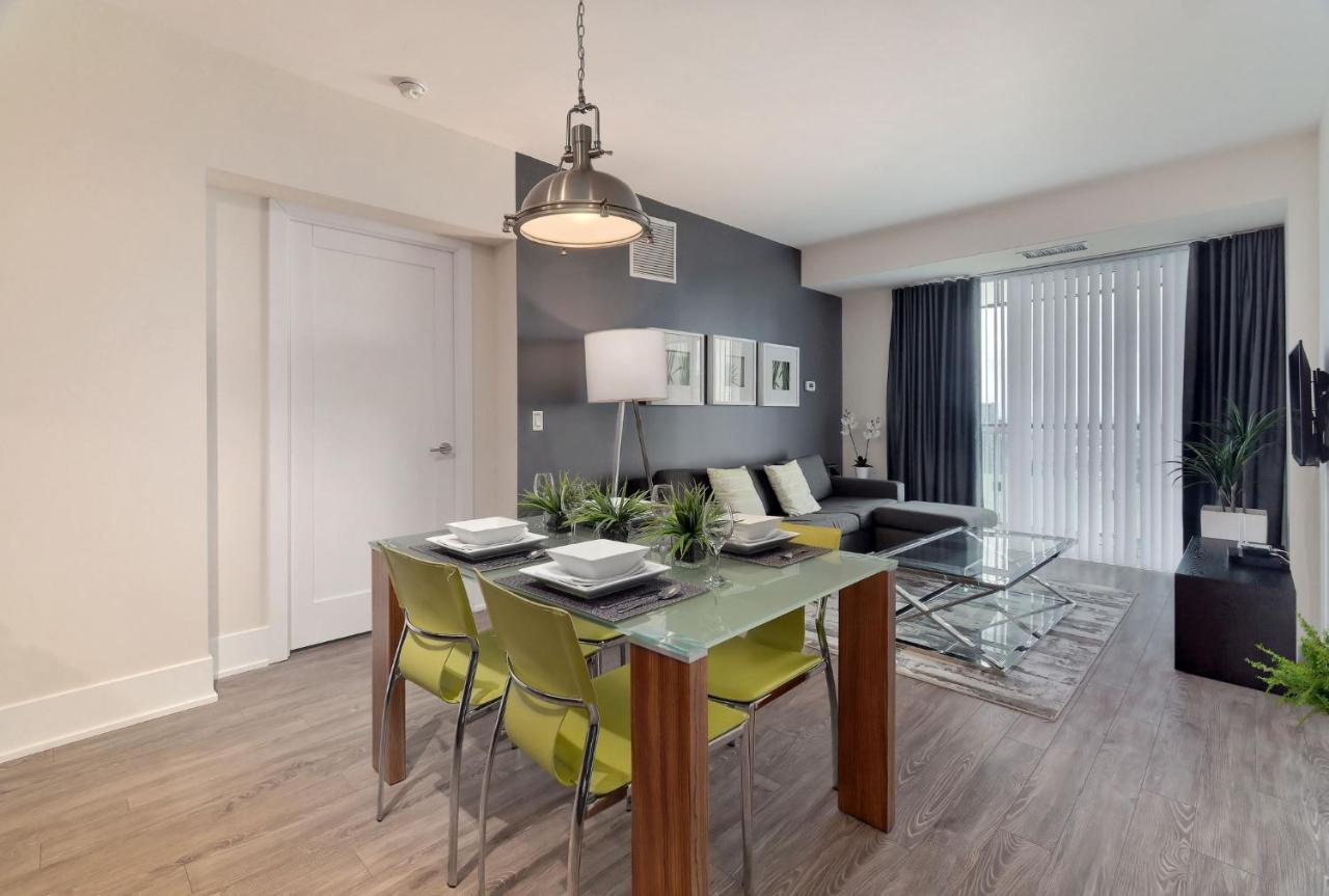 Delsuites - 300 Front Street - 30 Night Stays Торонто Экстерьер фото