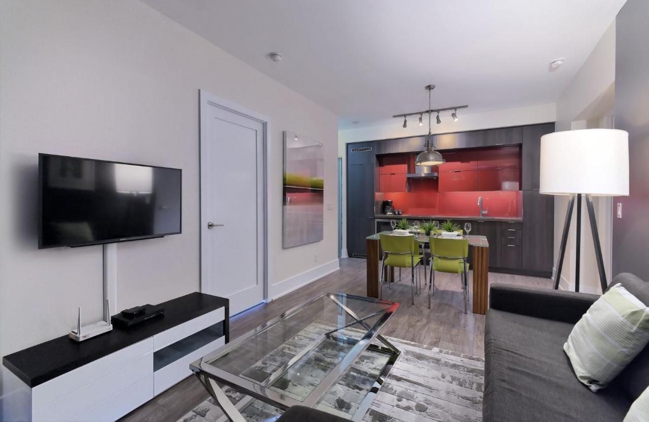 Delsuites - 300 Front Street - 30 Night Stays Торонто Экстерьер фото