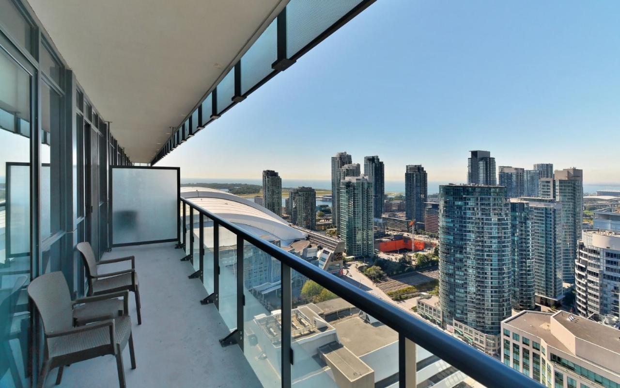 Delsuites - 300 Front Street - 30 Night Stays Торонто Экстерьер фото
