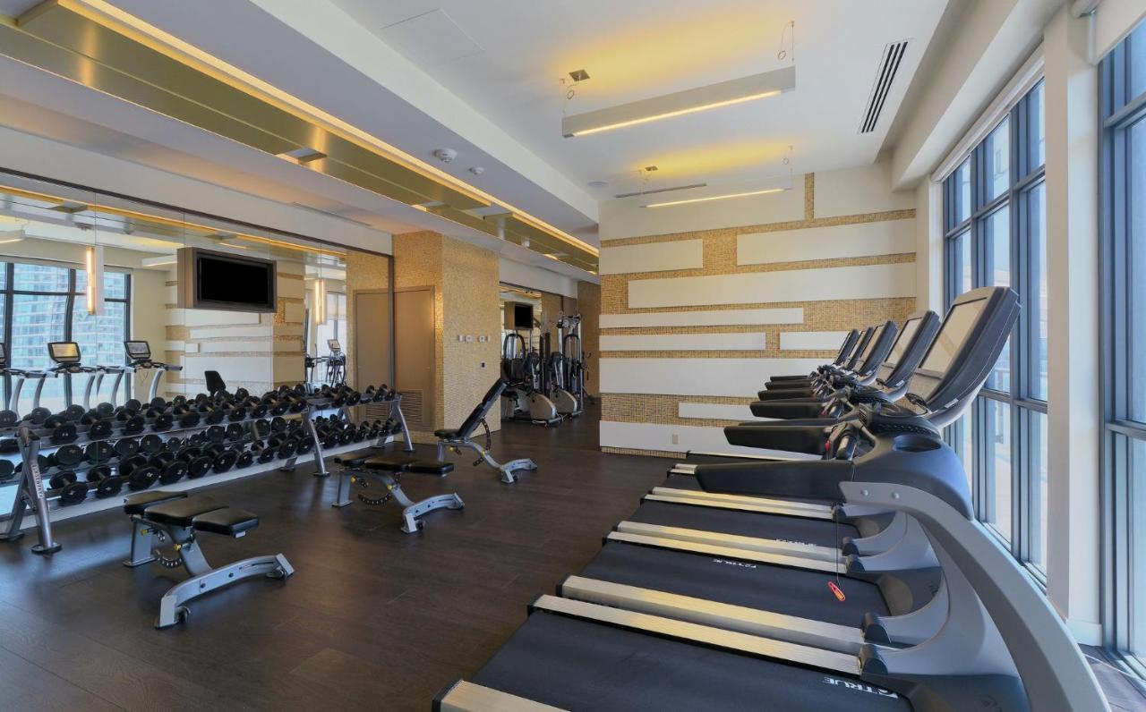 Delsuites - 300 Front Street - 30 Night Stays Торонто Экстерьер фото